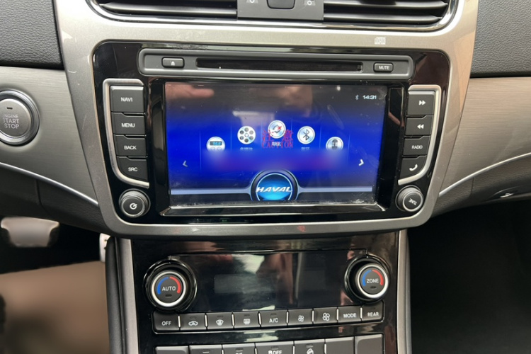 Haval H8 2018 car image #23