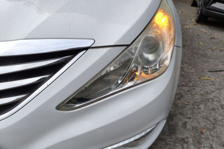 Hyundai Sonata 2014 car image #23