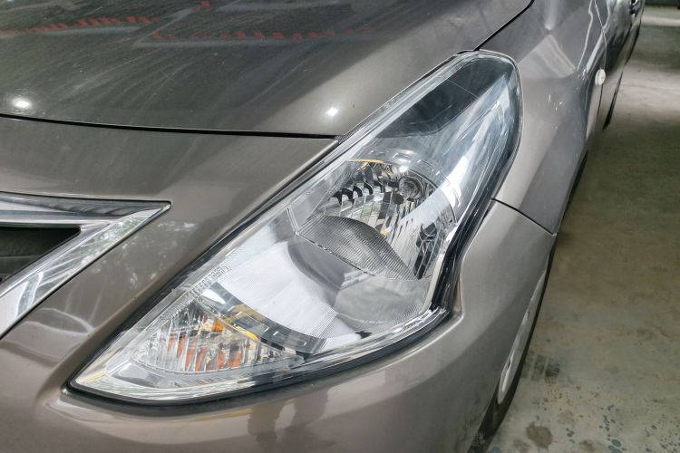 Nissan Sunny 2019 car image #23