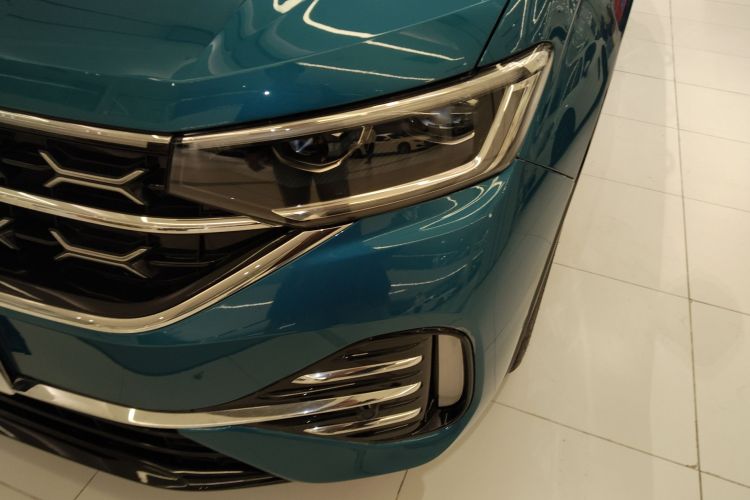 Volkswagen Tayron 2022 immagine di auto #23