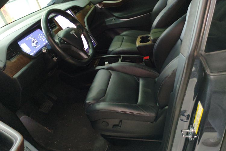 特斯拉 Model X 2019 汽车图片 #23