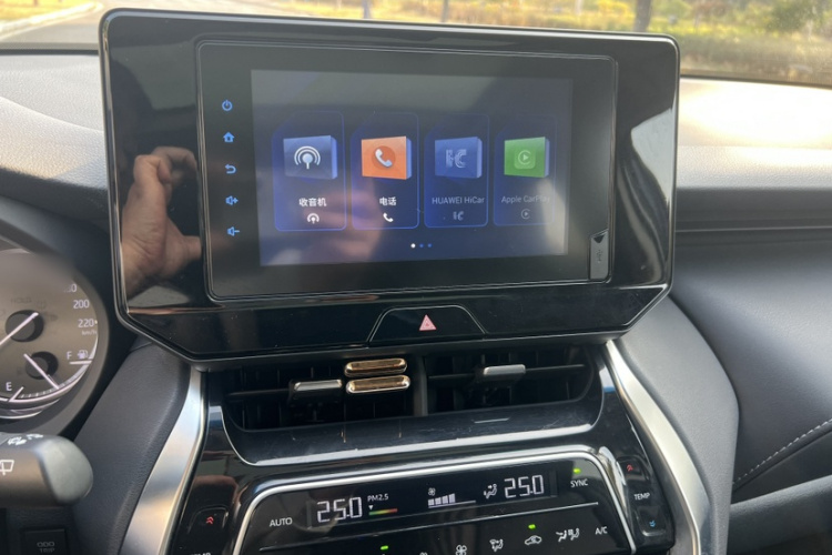 Toyota Harrier 2022 #23 Toyota Harrier 2022 immagine di auto #23