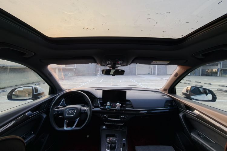 Audi Q5L Sportback 2021 #23 Audi Q5L Sportback 2021 immagine di auto #23