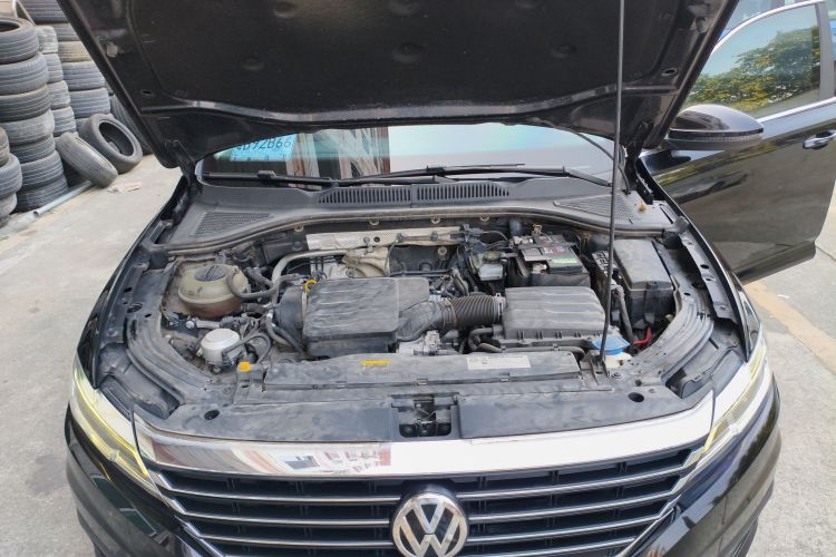 Volkswagen Lavida 2019 car image #23