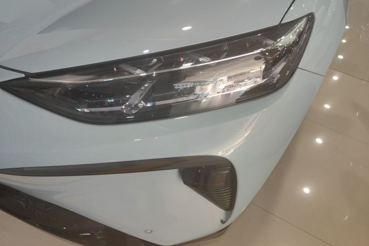 Denza N7 2024 #23 Denza N7 2024 car image #23