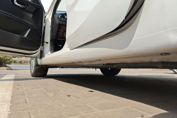 起亚 起亚K4 2016 汽车图片 #23