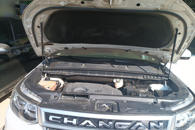 Changan CS95 2017 car image #23