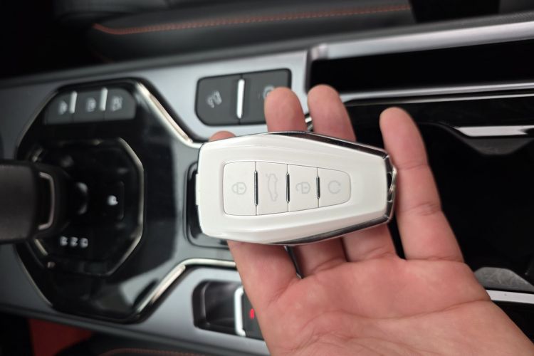 GEELY Cowboy 2024 car image #23