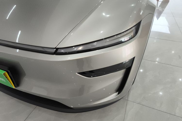 特斯拉 Model Y L 2025 汽车图片 #23