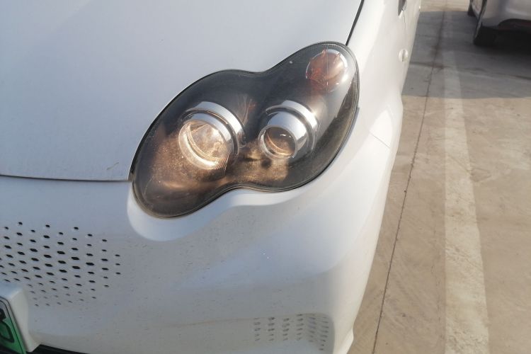 BYD e1 2020 #23 BYD e1 2020 car image #23