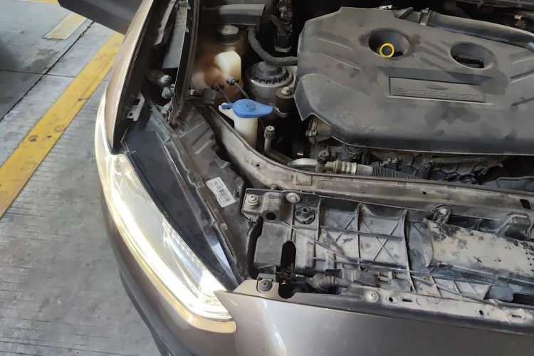 Ford Mondeo 2015 car image #23