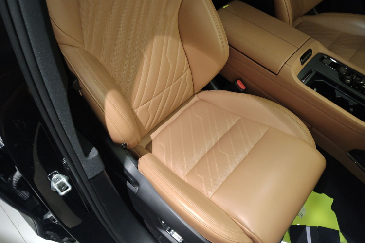 Lynk & Co 09 EM-P 2023 #23 Lynk & Co 09 EM-P 2023 immagine di auto #23
