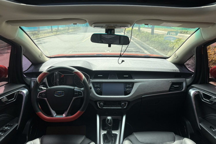 Vision X3 2018 car image #23