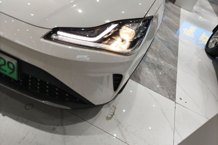 哪吒汽车 哪吒AYA 2023 汽车图片 #23