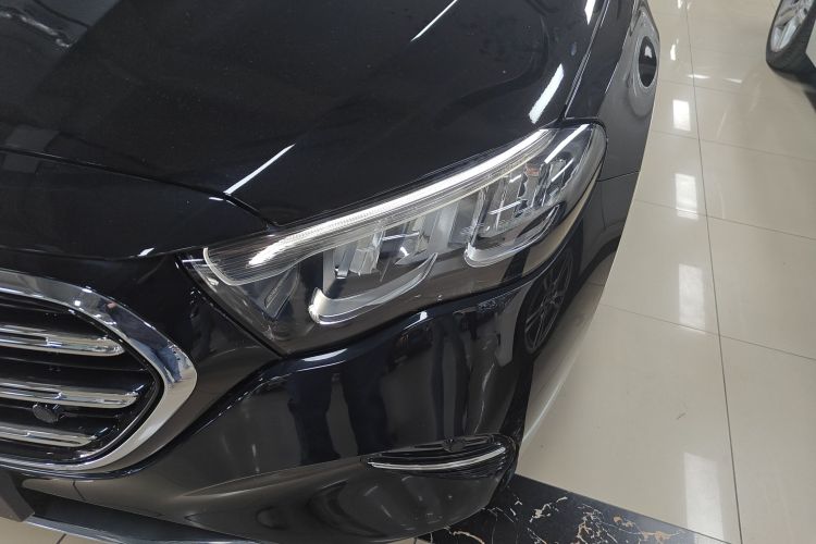 Mercedes-Benz E Class 2026 car image #23