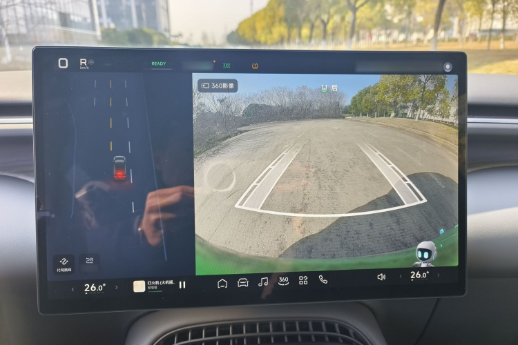 小鹏 2025 汽车图片 #23