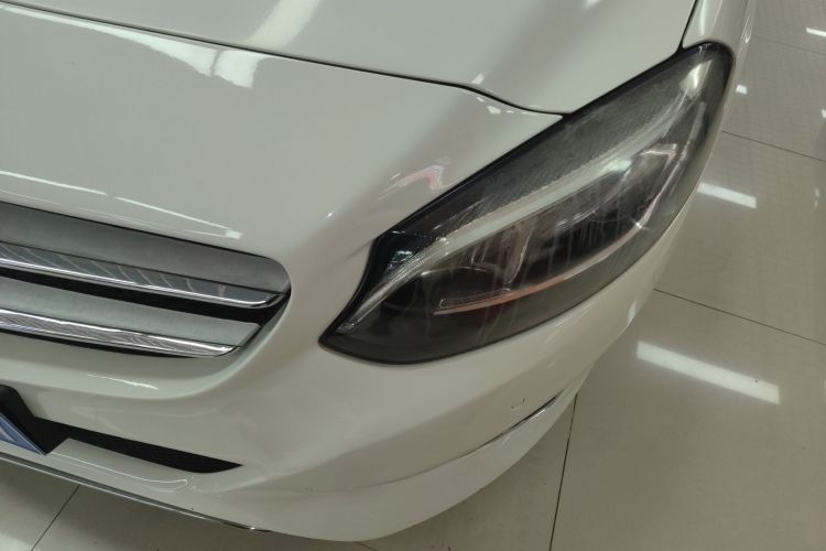 Mercedes-Benz B Class 2018 #23 Mercedes-Benz B Class 2018 car image #23