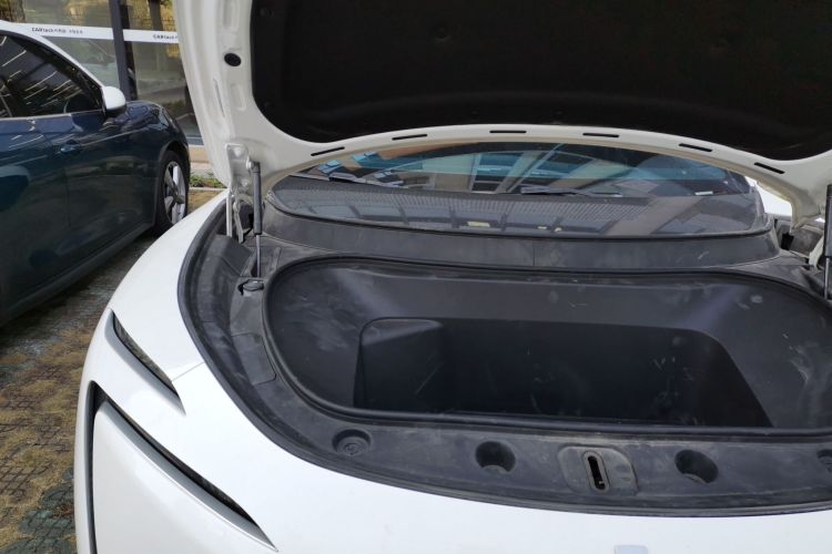 Avatr 11 2023 imagen de coche #23