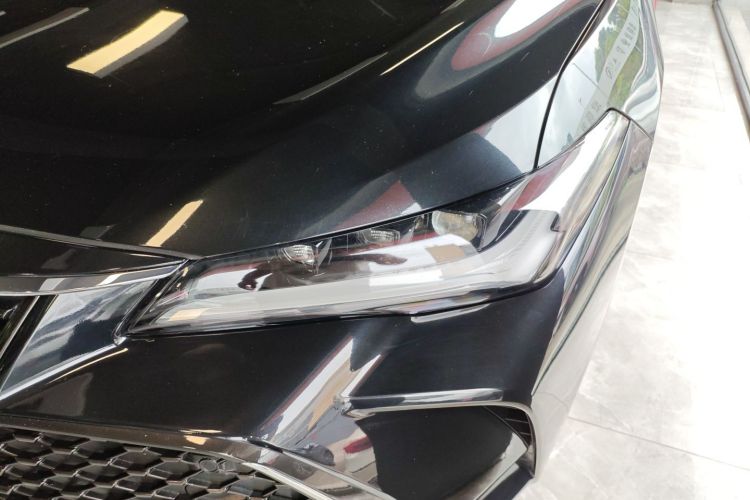 Toyota Avalon 2023 car image #23