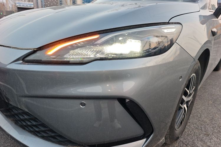 BYD Seal 05 DM-i 2025 #23 BYD Seal 05 DM-i 2025 immagine di auto #23