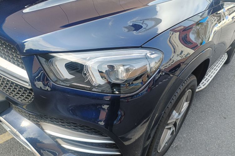 Mercedes-Benz GLE Class 2020 car image #23