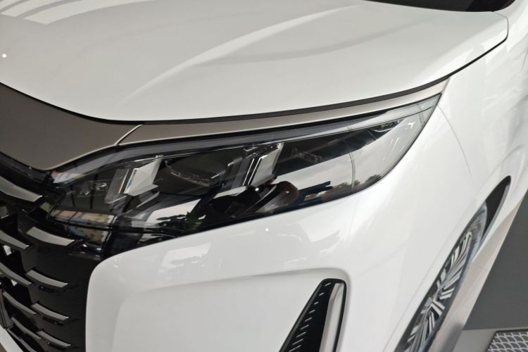 BYD Xia 2025 #23 BYD Xia 2025 imagen de coche #23