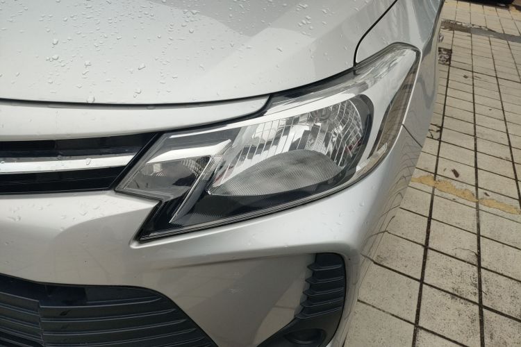 Vios 2022 car image #23