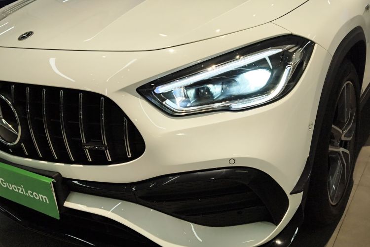 Mercedes-Benz GLA AMG 2023 #23 Mercedes-Benz GLA AMG 2023 image de voiture #23