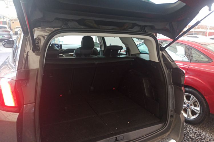 标致 标致5008 2018 汽车图片 #23