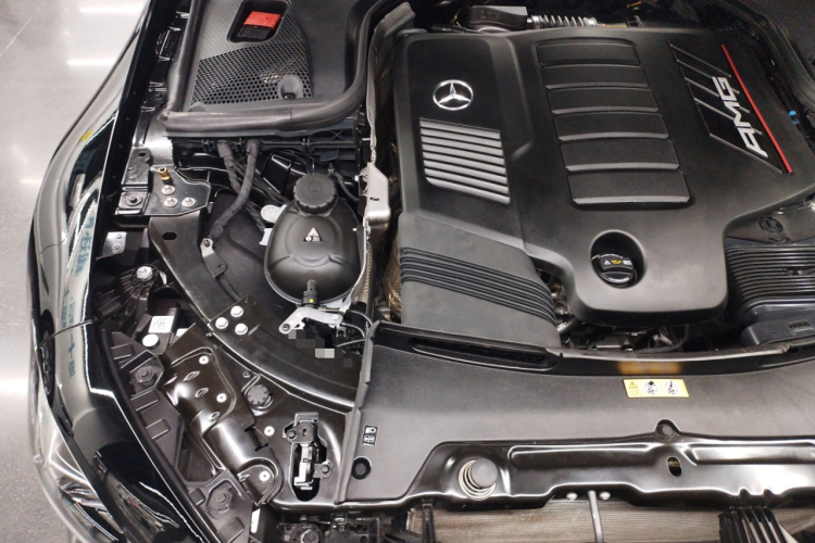 Mercedes-Benz AMG GT 2023 imagen de coche #23