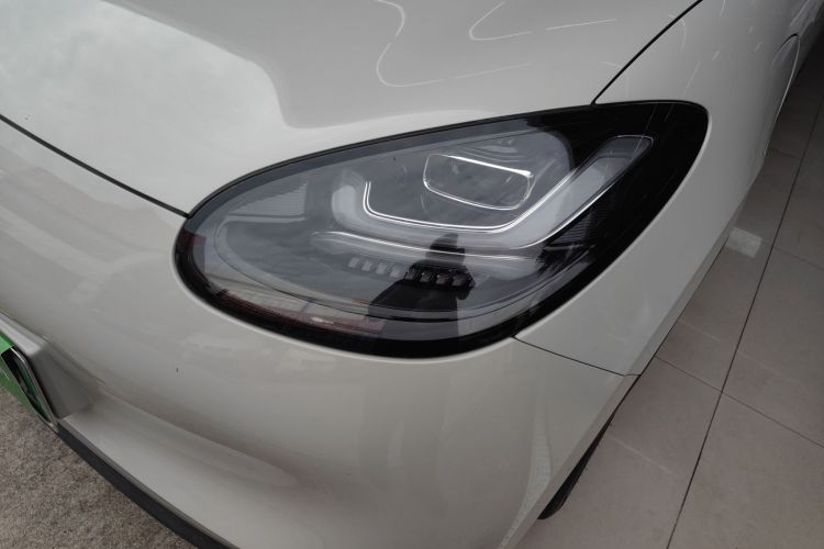 Wuling Binguo 2023 изображение автомобиля #23