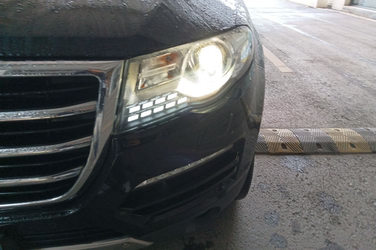 Haval H8 2015 imagen de coche #23