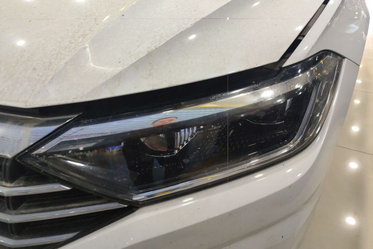 Volkswagen Sagitar 2019 car image #23