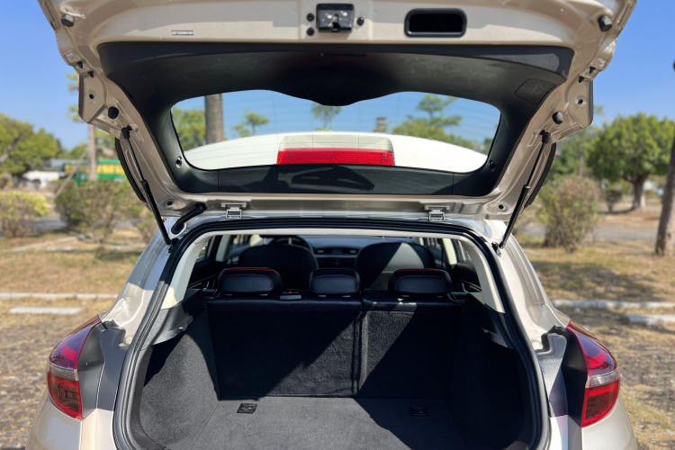 Emgrand GS 2021 car image #23
