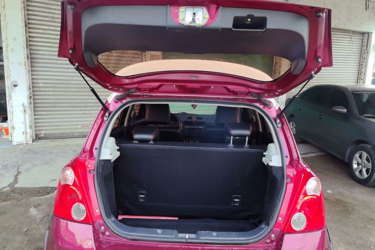 铃木 雨燕 2016 汽车图片 #23