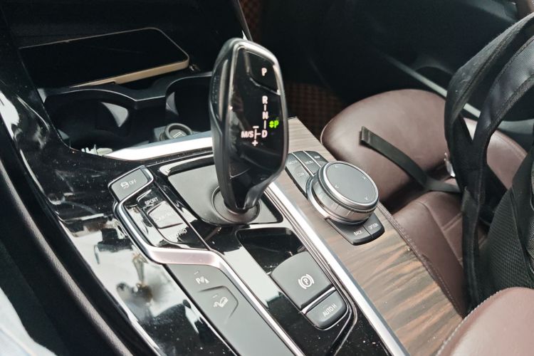 BMW X3 2019 imagen de coche #23