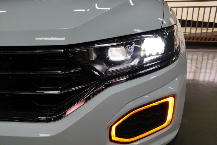 T-Roc 2020 car image #23