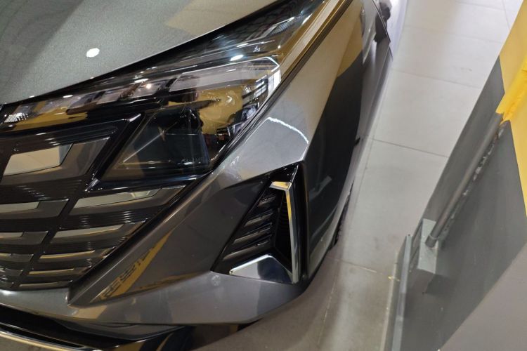 Changan UNI-Z 2024 car image #23