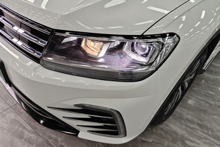 Volkswagen Tiguan L New Energy 2021 imagen de coche #23