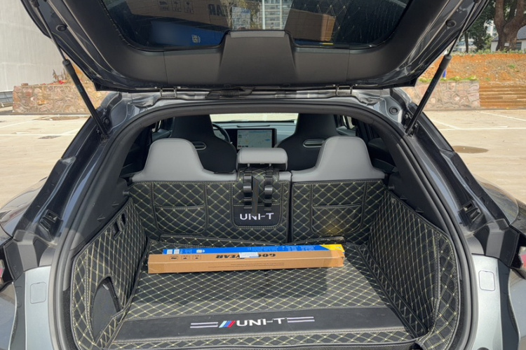 Changan UNI-T 2023 car image #23