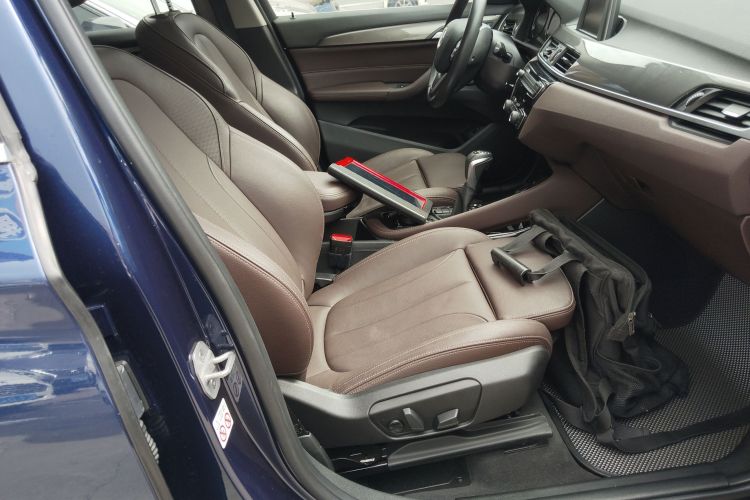 BMW X1 2019 car image #23