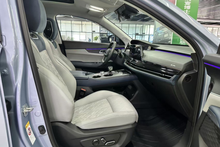 Changan UNI-K iDD 2022 immagine di auto #23