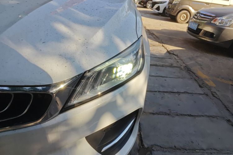 GEELY Binray 2020 car image #23
