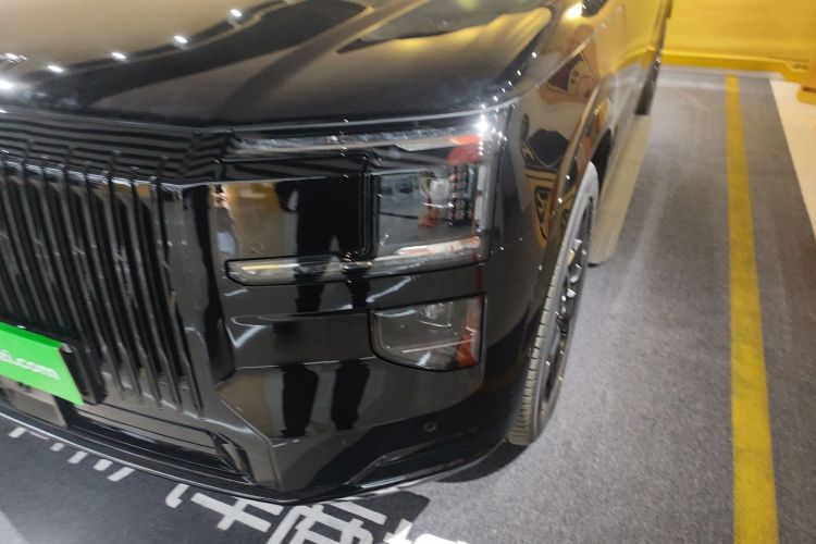 极氪 极氪9X 2026 汽车图片 #23