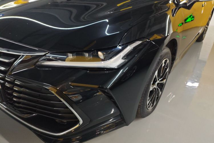 Toyota Avalon 2023 car image #23