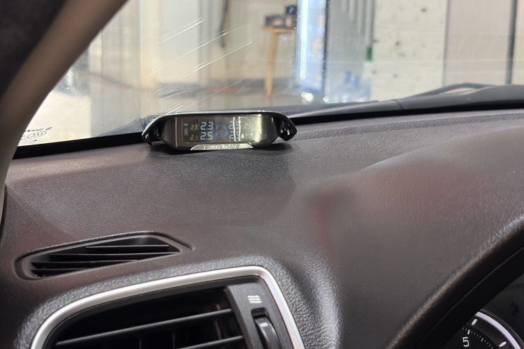 Suzuki Ciaz 2017 изображение автомобиля #23