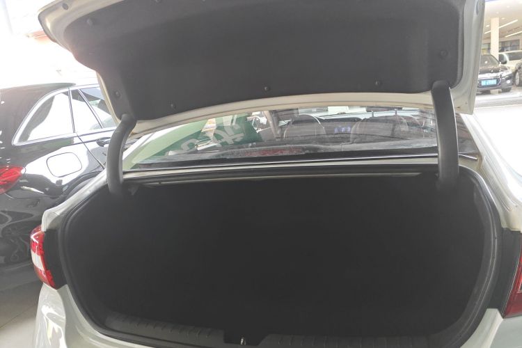 Hyundai Sonata 2015 car image #23