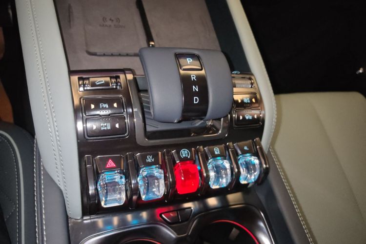 FangChengBao Leopard 5 2025 изображение автомобиля #23