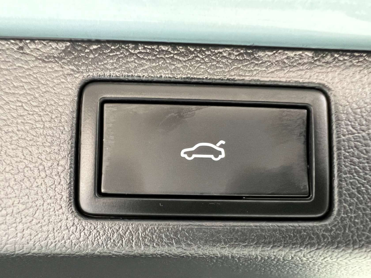 Volkswagen Tavendor 2022 #23 Volkswagen Tavendor 2022 car image #23