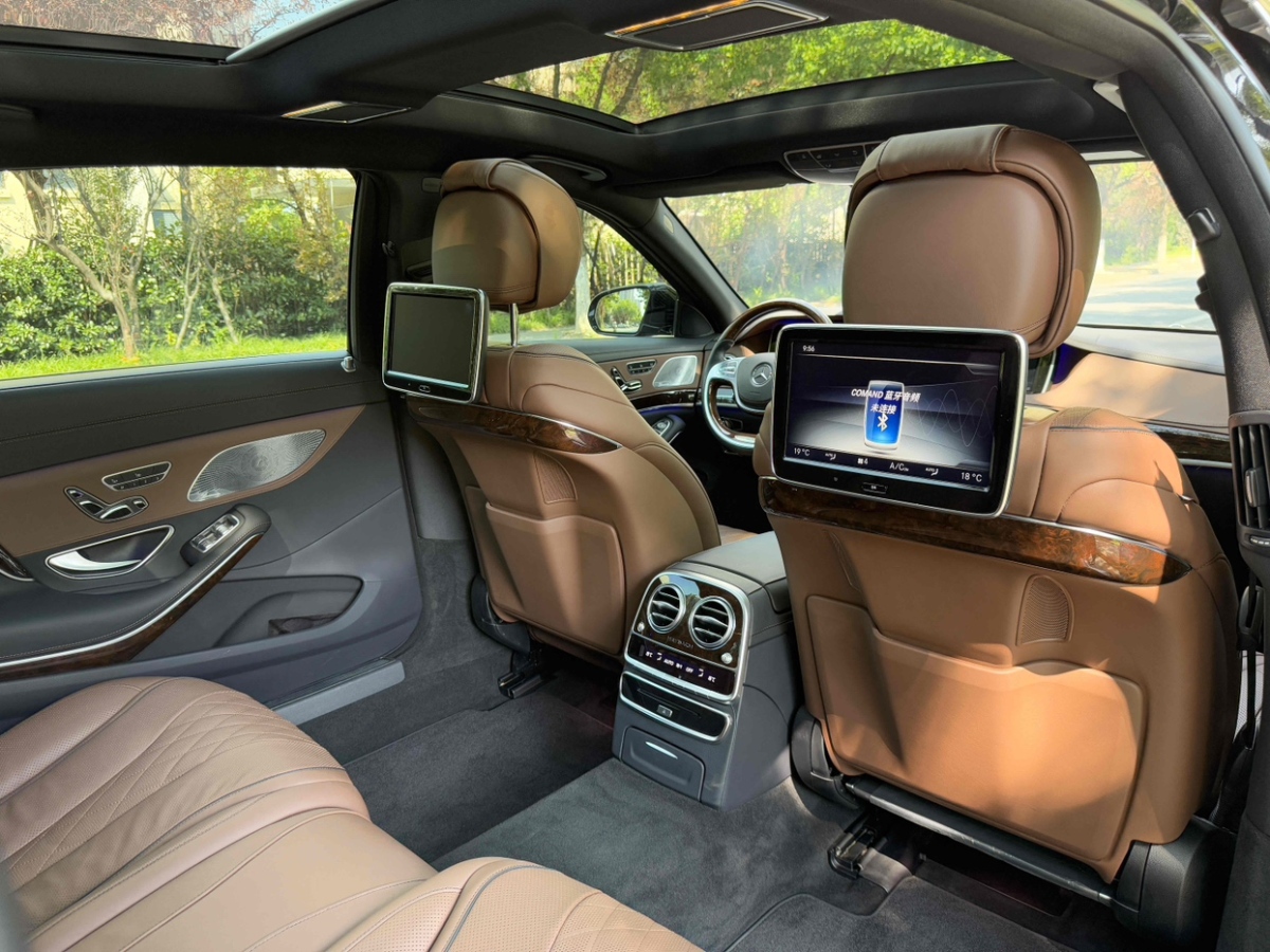 Mercedes-Benz GL AMG 2017 immagine di auto #23